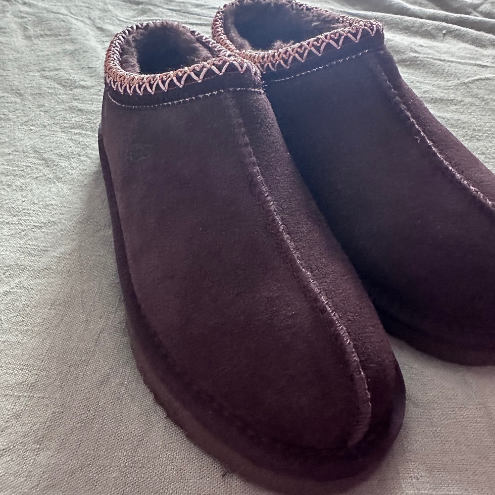 Womens Ugg Tasman cocoa dusted women’s size 9